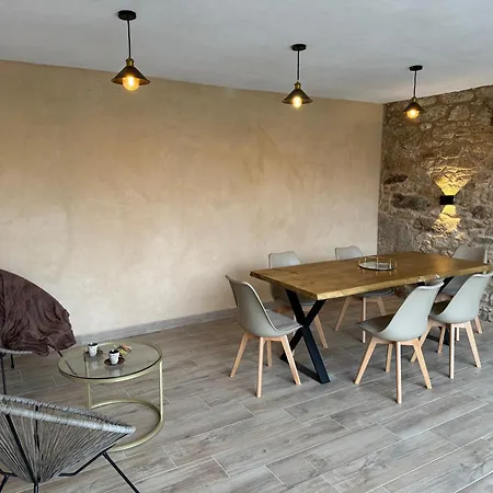 Vieitas De Arriba بيت للعطل